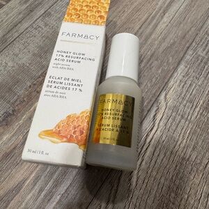 Farmacy Honey Glow Resurfacing Serum - Cream and Gold